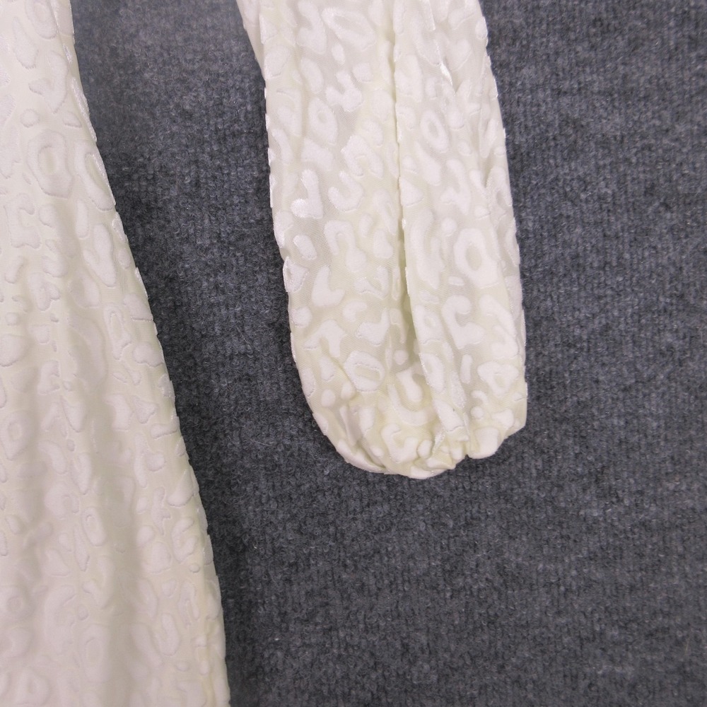 Princess Polly Dress Womens 2 White Velvet Animal Print Hook Eye Bodycon Mini - Picture 6 of 11